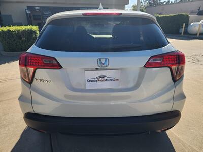 2016 Honda HR-V EX   - Photo 24 - Ramona, CA 92065