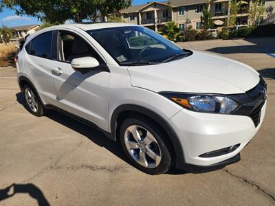 2016 Honda HR-V EX   - Photo 2 - Ramona, CA 92065