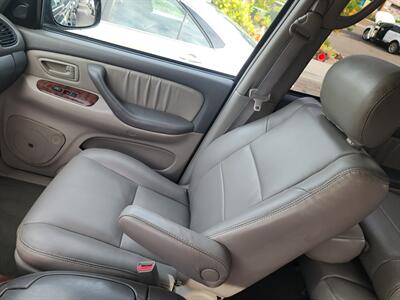 2005 Toyota Sequoia Limited   - Photo 3 - Ramona, CA 92065