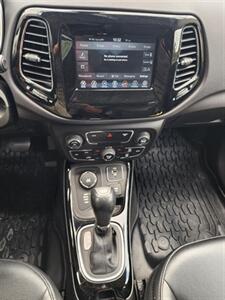2018 Jeep Compass Latitude  4x4 - Photo 5 - Ramona, CA 92065