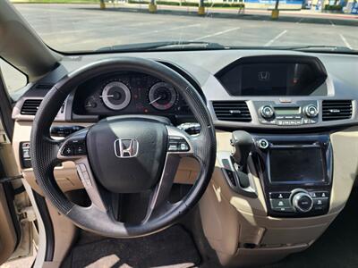 2015 Honda Odyssey EX   - Photo 20 - Ramona, CA 92065