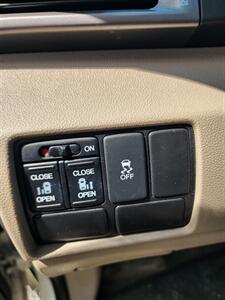 2015 Honda Odyssey EX   - Photo 18 - Ramona, CA 92065