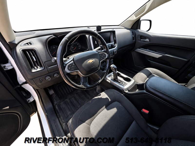 2022 Chevrolet Colorado LT 4x4 - Photo 3 - Middletown, OH 45042