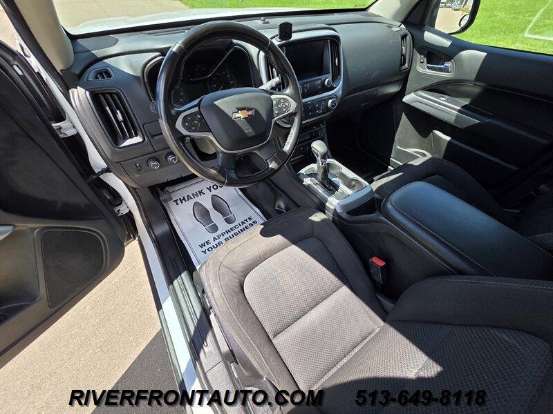 2022 Chevrolet Colorado LT 4x4 - Photo 3 - Middletown, OH 45042