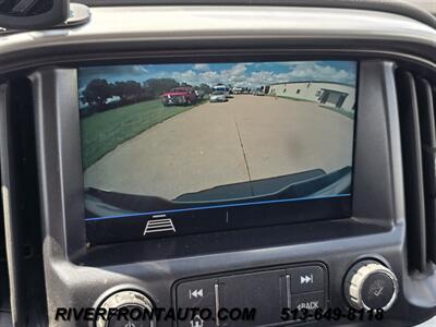 2022 Chevrolet Colorado LT 4x4 - Photo 14 - Middletown, OH 45042