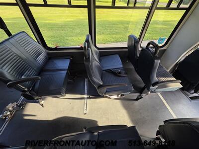 2017 Ford E450 Wheelchair Shuttle Bus   - Photo 28 - Middletown, OH 45042