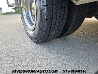 2017 Ford E450 Wheelchair Shuttle Bus   - Photo 29 - Middletown, OH 45042