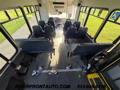2017 Ford E450 Wheelchair Shuttle Bus   - Photo 3 - Middletown, OH 45042