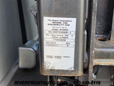 2017 Ford E450 Wheelchair Shuttle Bus   - Photo 24 - Middletown, OH 45042