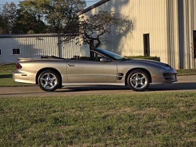 2002 Pontiac Trans Am Trans Am 2dr Convertible - Photo 21 - Middletown, OH 45042