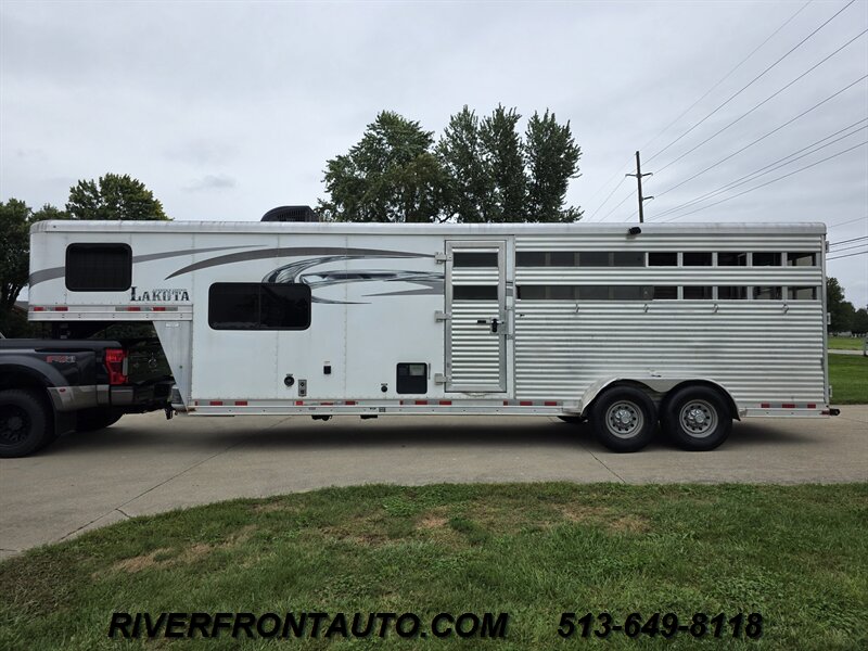 2017 Lakota LE169 LQ Aluminum Livestock Trailer - Photo 5 - Middletown, OH 45042
