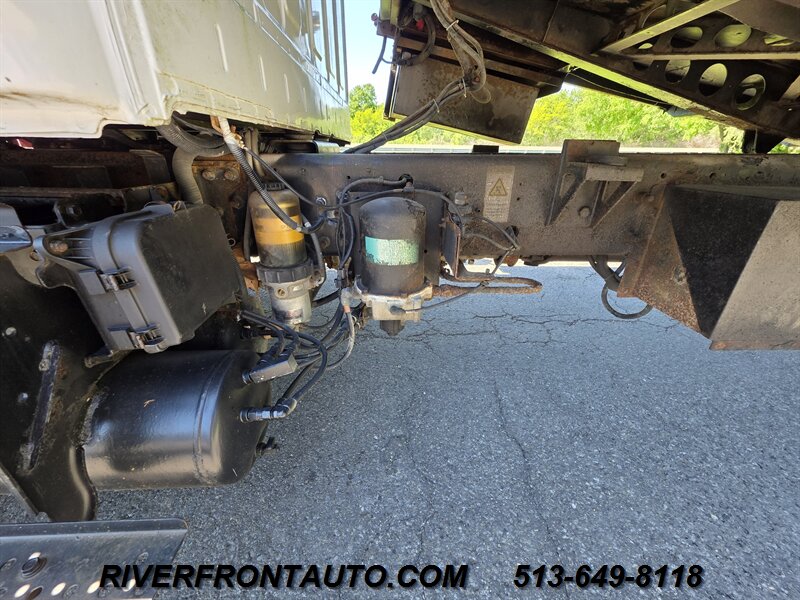 2008 Hino 258 Tow Truck / Equipment Hauler - Photo 24 - Middletown, OH 45042