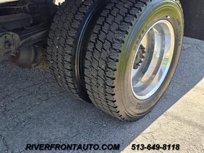 2008 Hino 258 Tow Truck / Equipment Hauler - Photo 31 - Middletown, OH 45042
