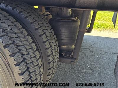 2008 Hino 258 Tow Truck / Equipment Hauler - Photo 17 - Middletown, OH 45042