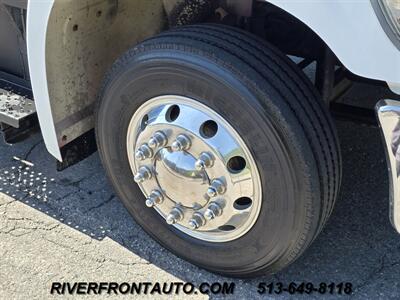 2008 Hino 258 Tow Truck / Equipment Hauler - Photo 33 - Middletown, OH 45042