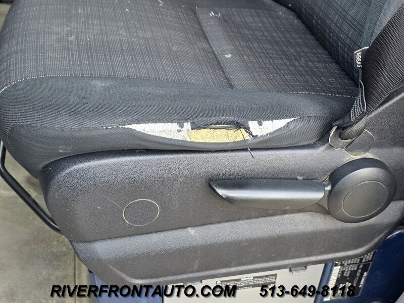 2017 Mercedes-Benz Sprinter 3500 Dually Ext High Roof - Photo 24 - Middletown, OH 45042