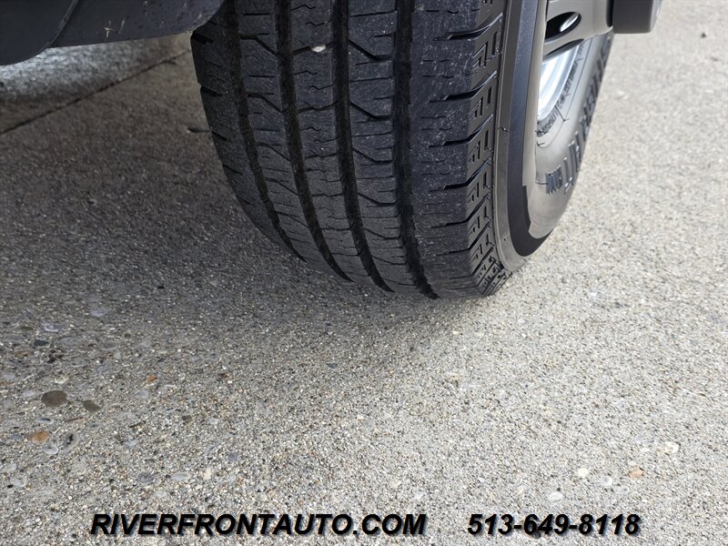 2017 Mercedes-Benz Sprinter 3500 Dually Ext High Roof - Photo 13 - Middletown, OH 45042