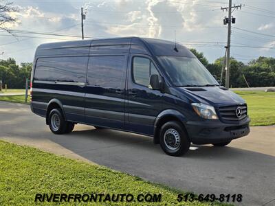 2017 Mercedes-Benz Sprinter 3500 Dually Ext High Roof - Photo 6 - Middletown, OH 45042