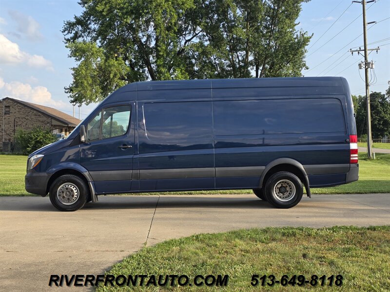 2017 Mercedes-Benz Sprinter 3500 Dually Ext High Roof - Photo 2 - Middletown, OH 45042