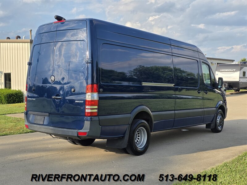 2017 Mercedes-Benz Sprinter 3500 Dually Ext High Roof - Photo 4 - Middletown, OH 45042