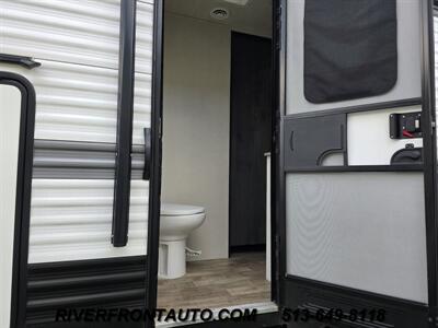 2023 Keystone Hideout 31BRD 36FT - Bunks - Outdoor Kitchen - Photo 17 - Middletown, OH 45042