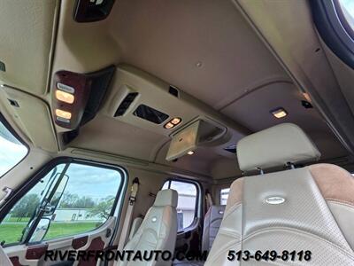 2011 Freightliner M2 112 SportChassis 500HP   - Photo 21 - Middletown, OH 45042