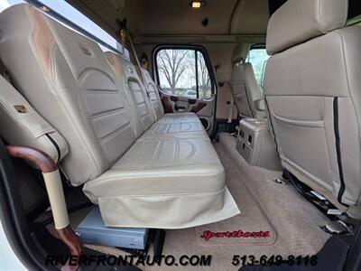 2011 Freightliner M2 112 SportChassis 500HP   - Photo 25 - Middletown, OH 45042