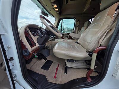2011 Freightliner M2 112 4X2 4dr Crew Cab - Photo 3 - Middletown, OH 45042
