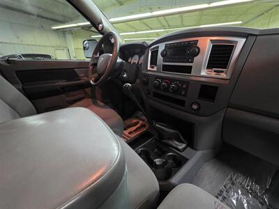 2007 Dodge Ram 3500 4X4 CUMMINS 6 SPEED   - Photo 17 - Middletown, OH 45042