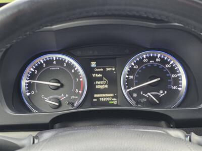 2017 Toyota Highlander XLE AWD 4dr SUV - Photo 13 - Middletown, OH 45042