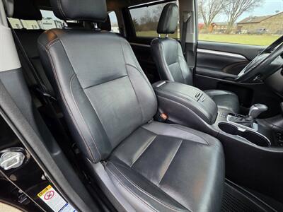 2017 Toyota Highlander XLE AWD 4dr SUV - Photo 27 - Middletown, OH 45042