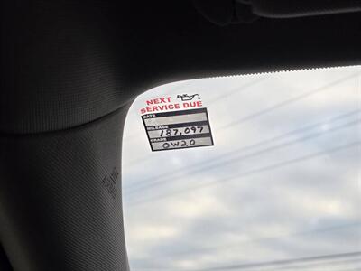 2017 Toyota Highlander XLE AWD 4dr SUV - Photo 24 - Middletown, OH 45042