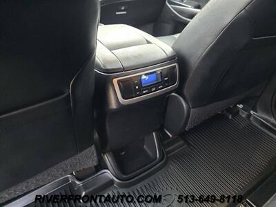 2017 Toyota Highlander XLE AWD 4dr SUV - Photo 25 - Middletown, OH 45042