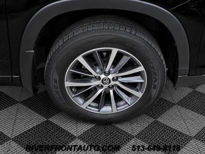 2017 Toyota Highlander XLE AWD 4dr SUV - Photo 29 - Middletown, OH 45042