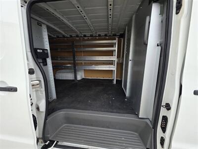 2018 Nissan NV 1500 SV 3dr Cargo Van   - Photo 18 - Middletown, OH 45042