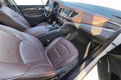 2018 Buick Enclave Avenir 4x4 4dr Crossover   - Photo 2 - Middletown, OH 45042