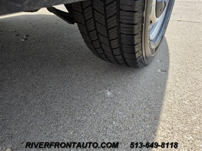 2019 Ford Transit T150 Cargo Van - Photo 19 - Middletown, OH 45042