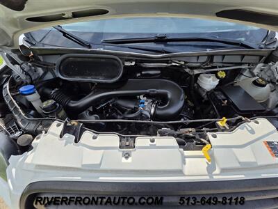 2019 Ford Transit T150 Cargo Van - Photo 17 - Middletown, OH 45042