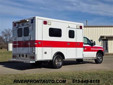 2001 Ford F-350 4X4 7.3L Powerstroke Ambulance   - Photo 9 - Middletown, OH 45042
