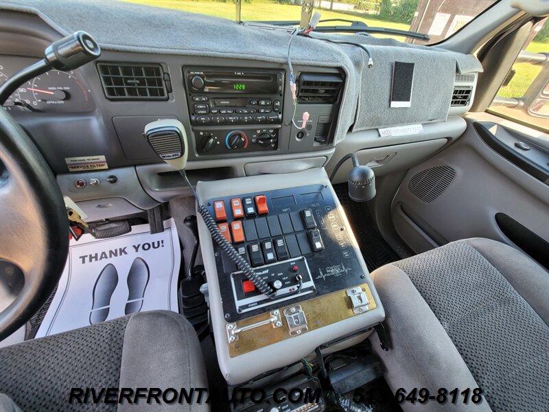 2001 Ford F-350 - Photo 24