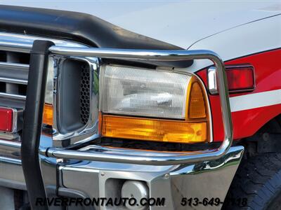2001 Ford F-350 4X4 7.3L Powerstroke Ambulance   - Photo 56 - Middletown, OH 45042