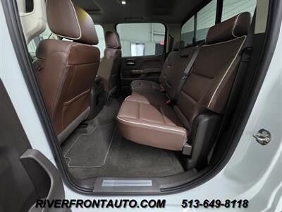 2018 Chevrolet Silverado 3500 High Country Duramax 4x4 - Photo 17 - Middletown, OH 45042