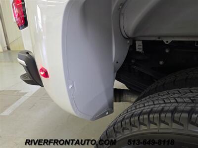 2018 Chevrolet Silverado 3500 High Country Duramax 4x4 - Photo 31 - Middletown, OH 45042