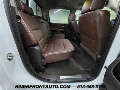 2018 Chevrolet Silverado 3500 High Country Duramax 4x4 - Photo 18 - Middletown, OH 45042