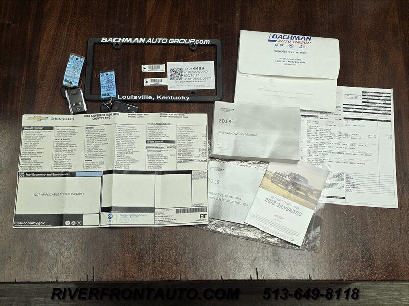 2018 Chevrolet Silverado 3500 High Country Duramax 4x4 - Photo 4 - Middletown, OH 45042