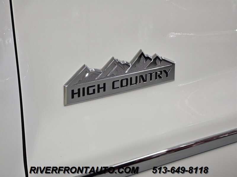 2018 Chevrolet Silverado 3500 High Country Duramax 4x4 - Photo 41 - Middletown, OH 45042
