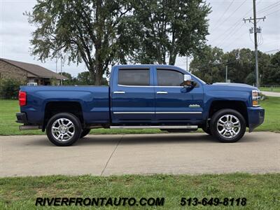 2017 Chevrolet Silverado 2500 High Country Duramax 4x4 - Photo 7 - Middletown, OH 45042