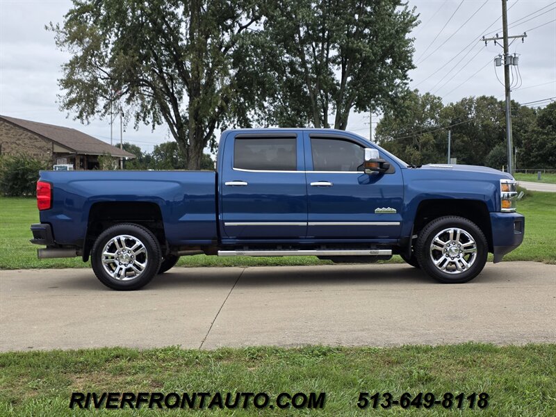 2017 Chevrolet Silverado 2500 High Country Duramax 4x4 - Photo 7 - Middletown, OH 45042