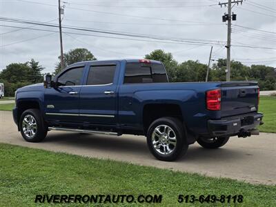 2017 Chevrolet Silverado 2500 High Country Duramax 4x4 - Photo 6 - Middletown, OH 45042