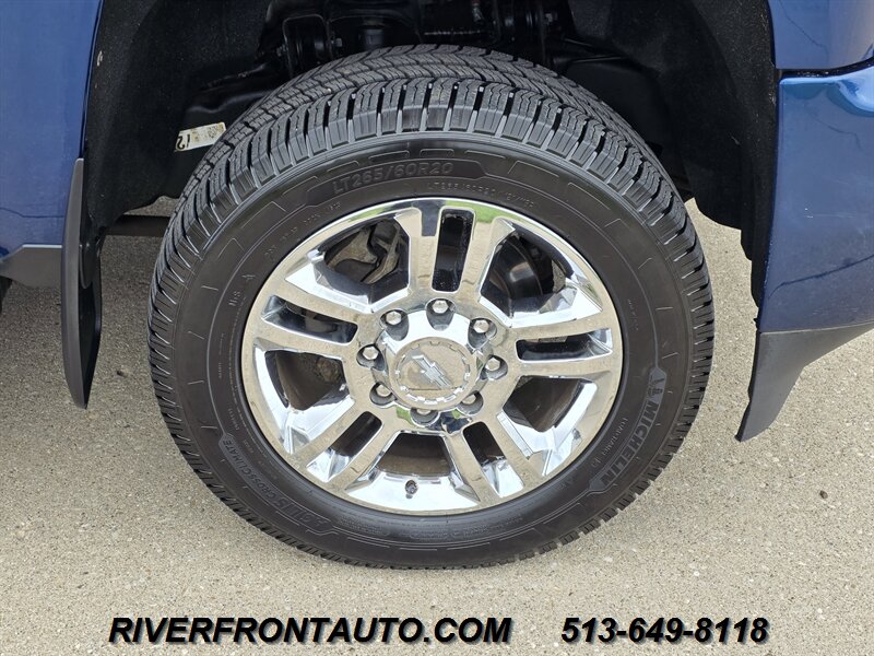 2017 Chevrolet Silverado 2500 High Country Duramax 4x4 - Photo 27 - Middletown, OH 45042